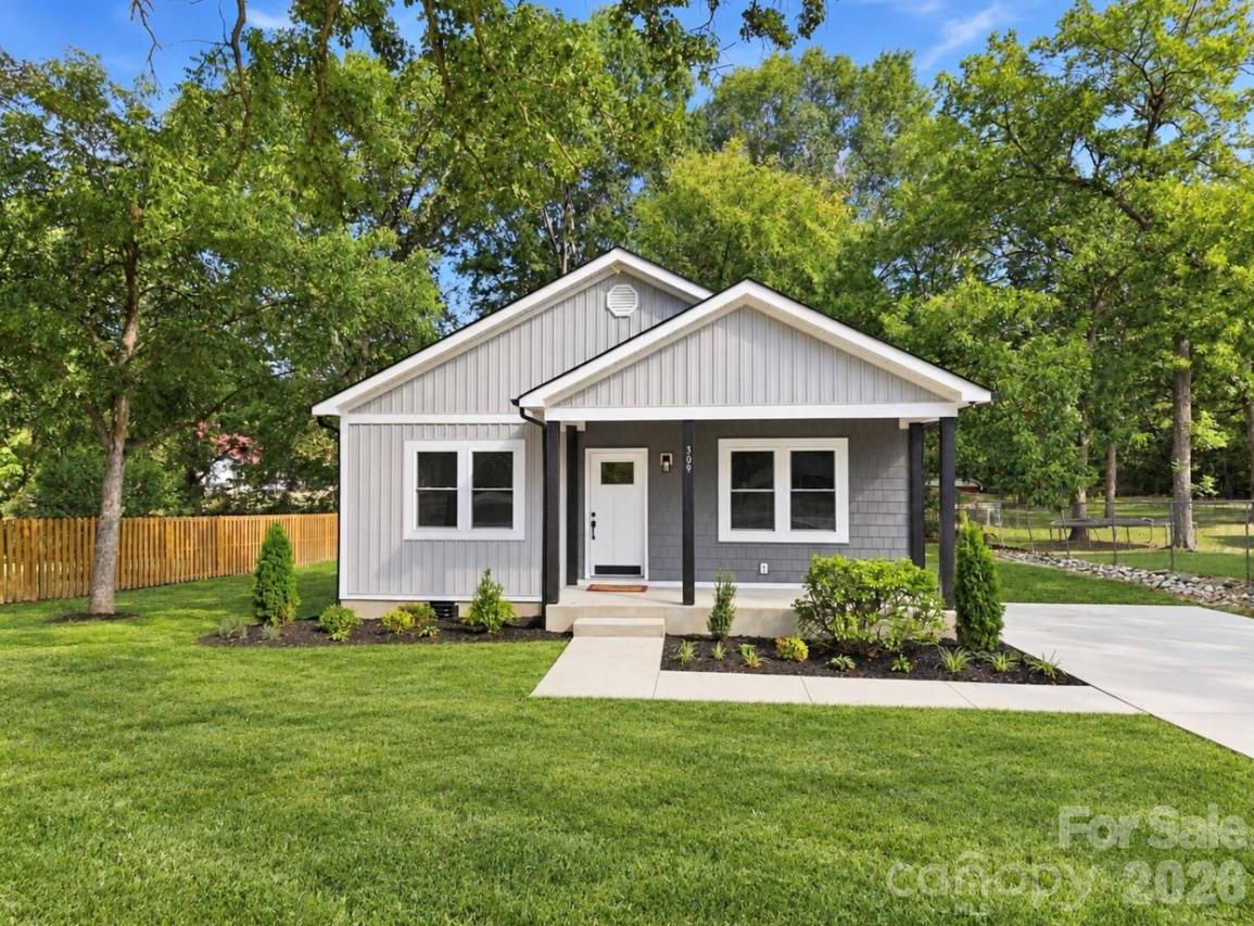 309 College St., Marshville, NC 28103
