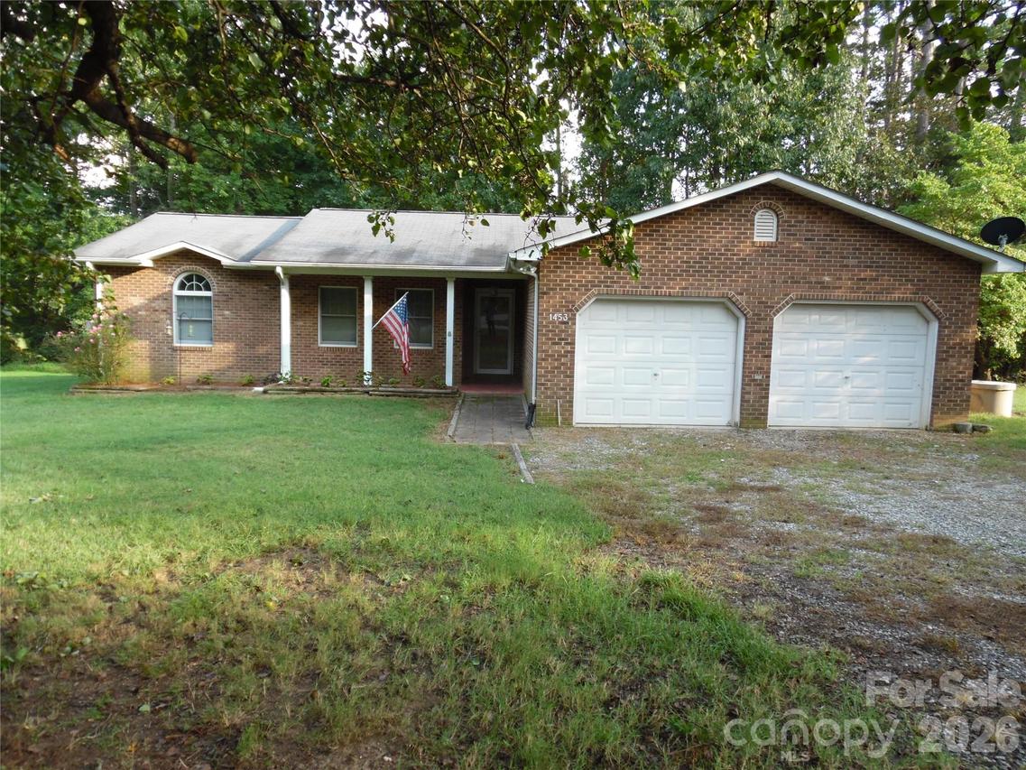 1453 Marshbrooke Ln., Catawba, NC 28609