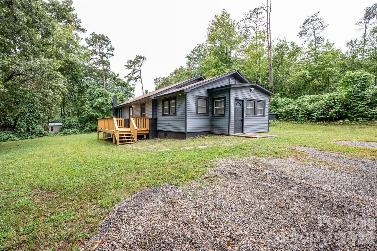 1180 Piney Ridge Rd., Forest City, NC 28043