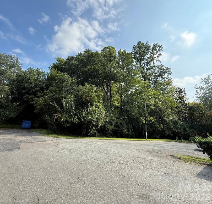 1320 Boone St. #16, Charlotte, NC 28216