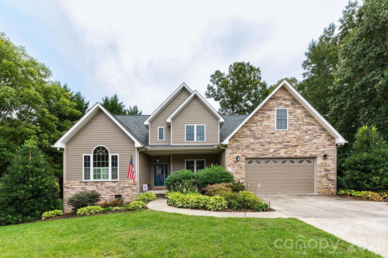 47 Drakes Meadow Ln., Arden, NC 28704