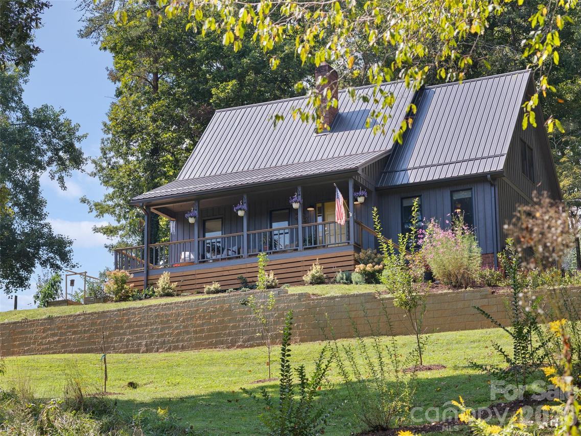 641 Scruggs Cir., Canton, NC 28716