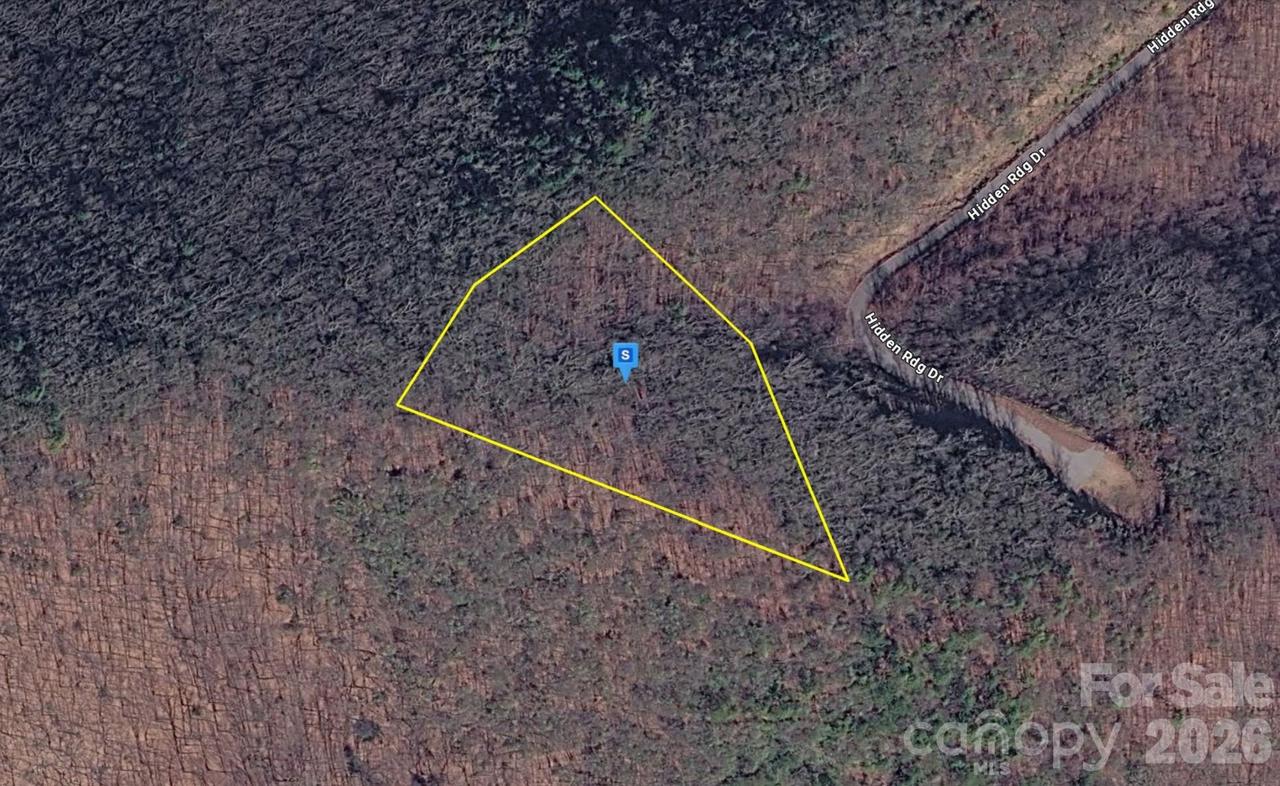 220 Hidden Ridge Dr., Candler, NC 28715