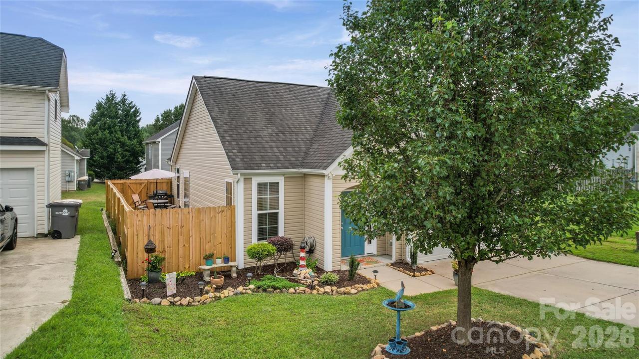 3234 Penny Earley Ln., Kannapolis, NC 28083
