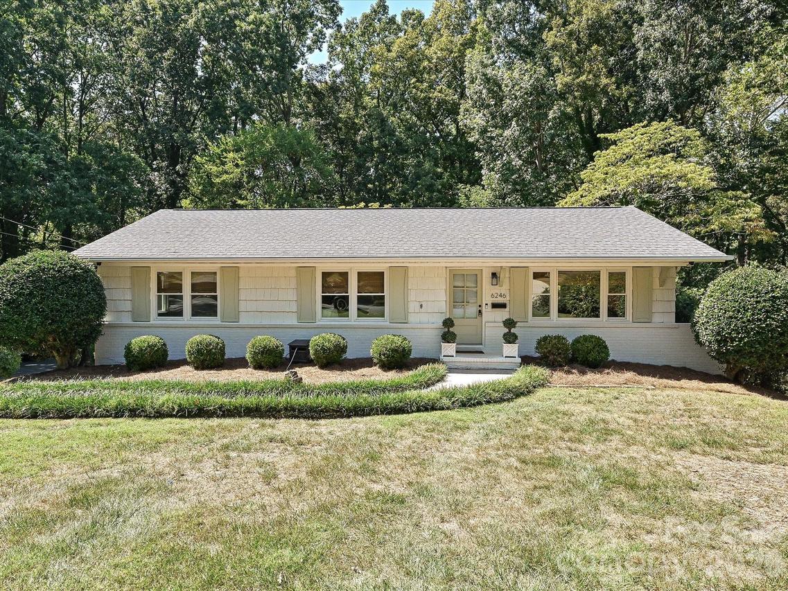 6246 Candlewood Dr., Charlotte, NC 28210