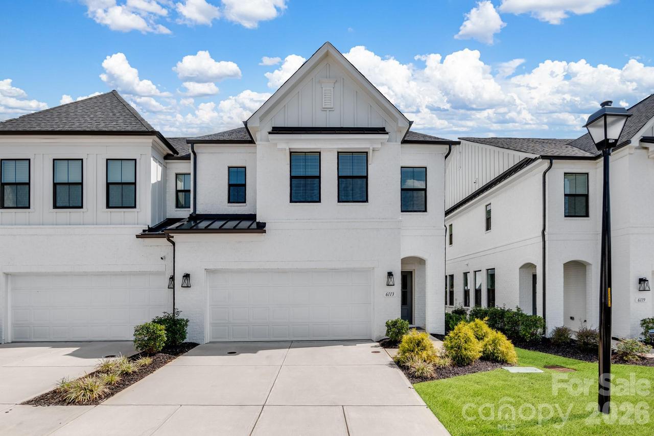 6113 Mariemont Cir., Charlotte, NC 28226