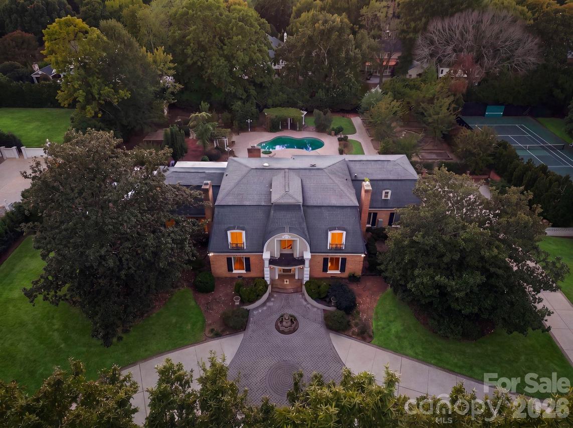 3452 Sharon Rd., Charlotte, NC 28211