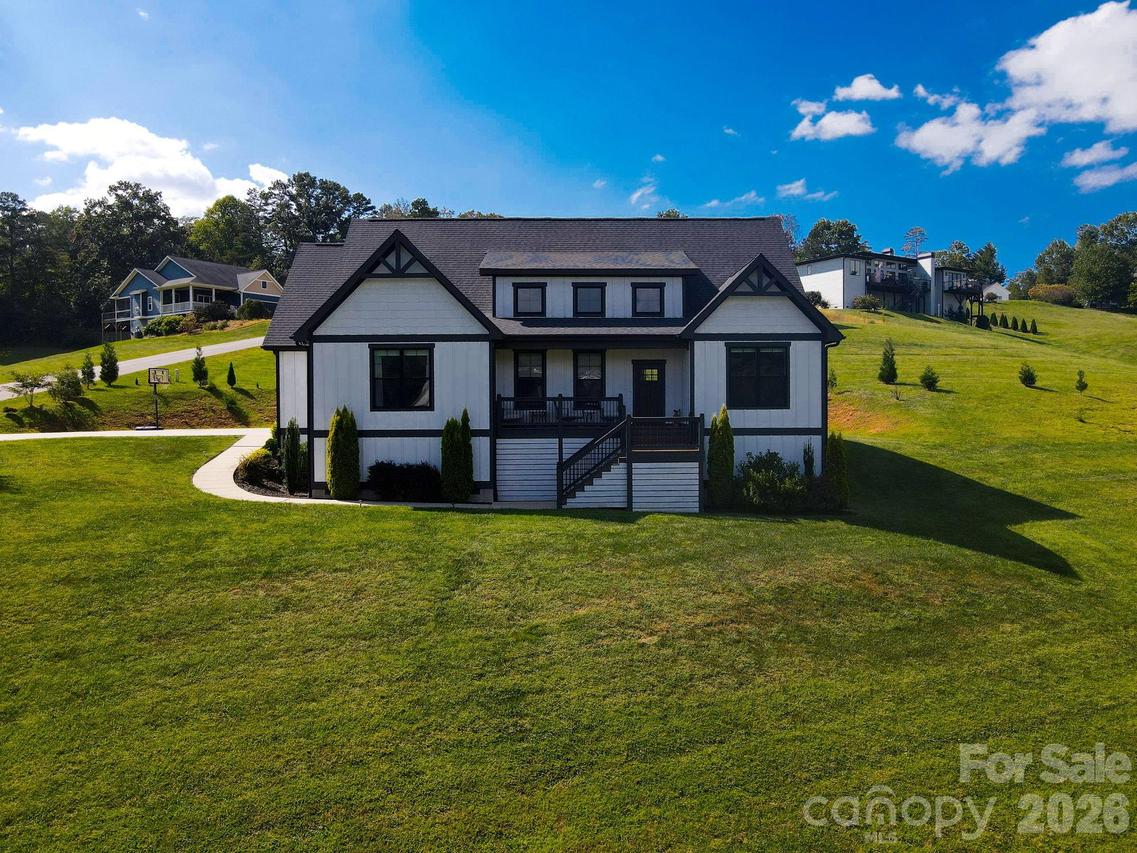 153 Israel Rd., Leicester, NC 28748