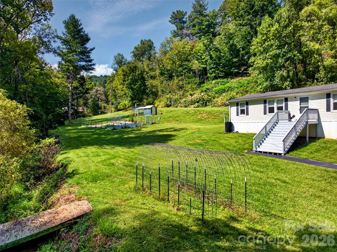 1000 Halewood Rd., Marshall, NC 28753