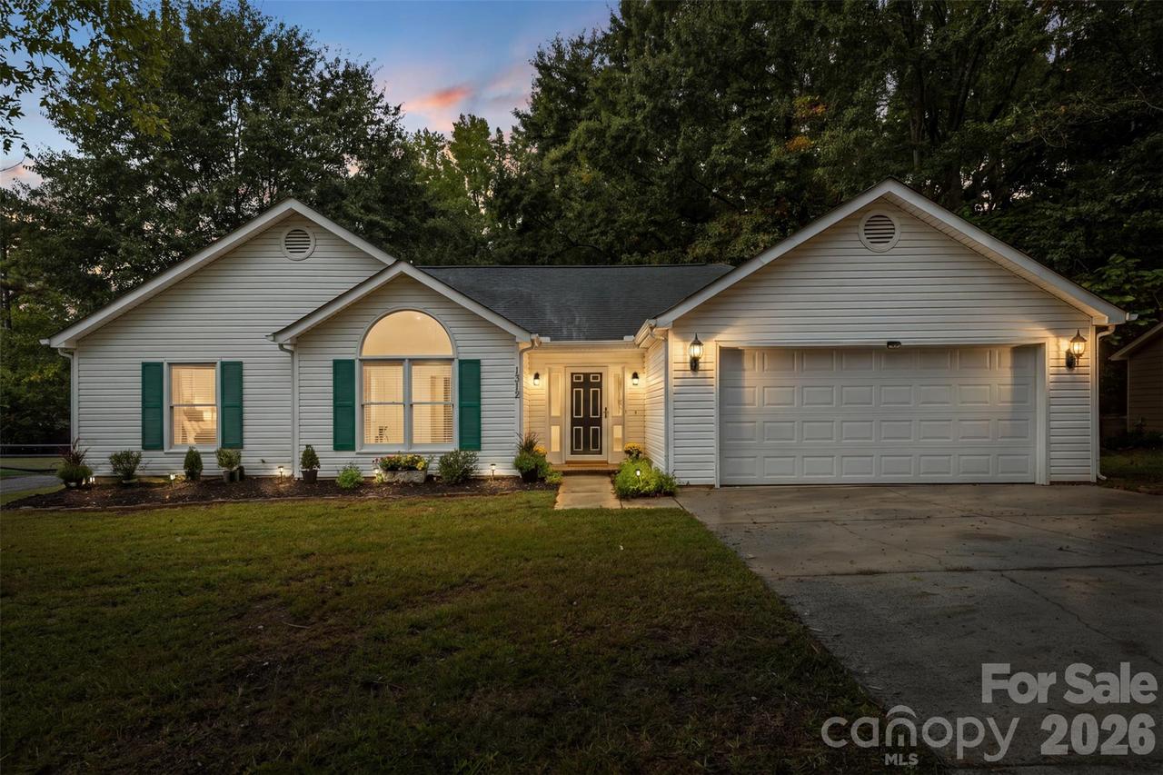 1312 Newfound Hollow Dr., Charlotte, NC 28214