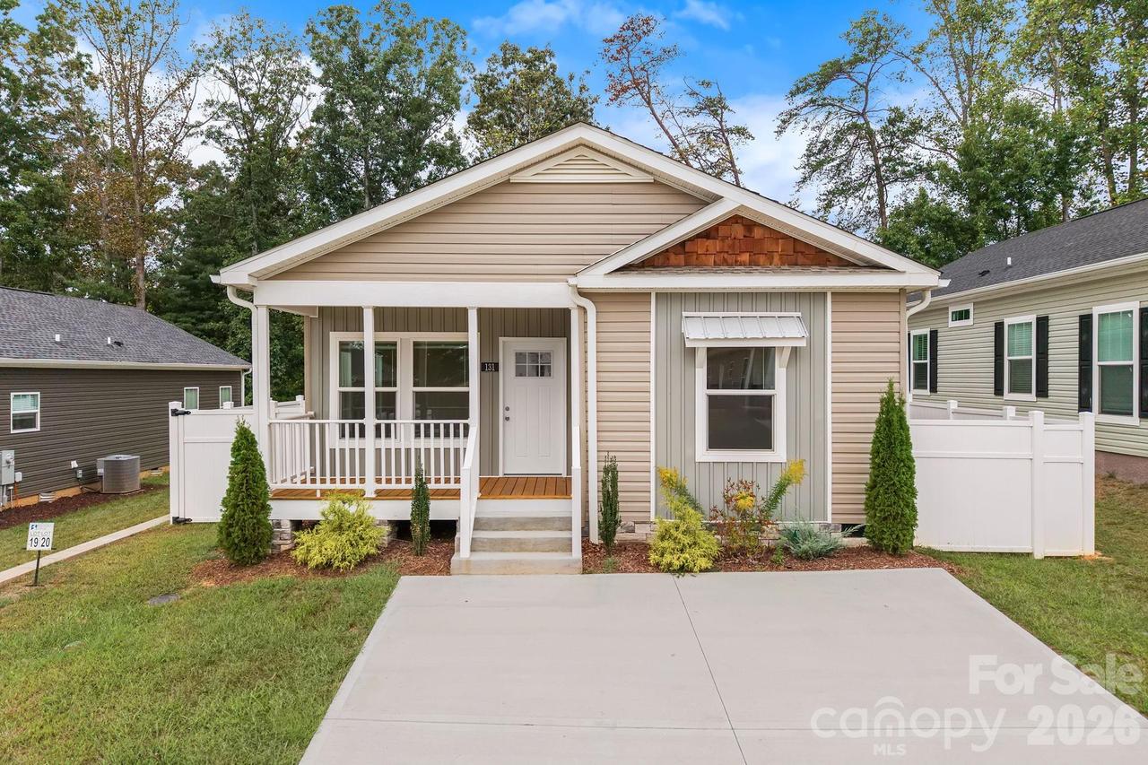 131 Bellamy Rd., Asheville, NC 28806