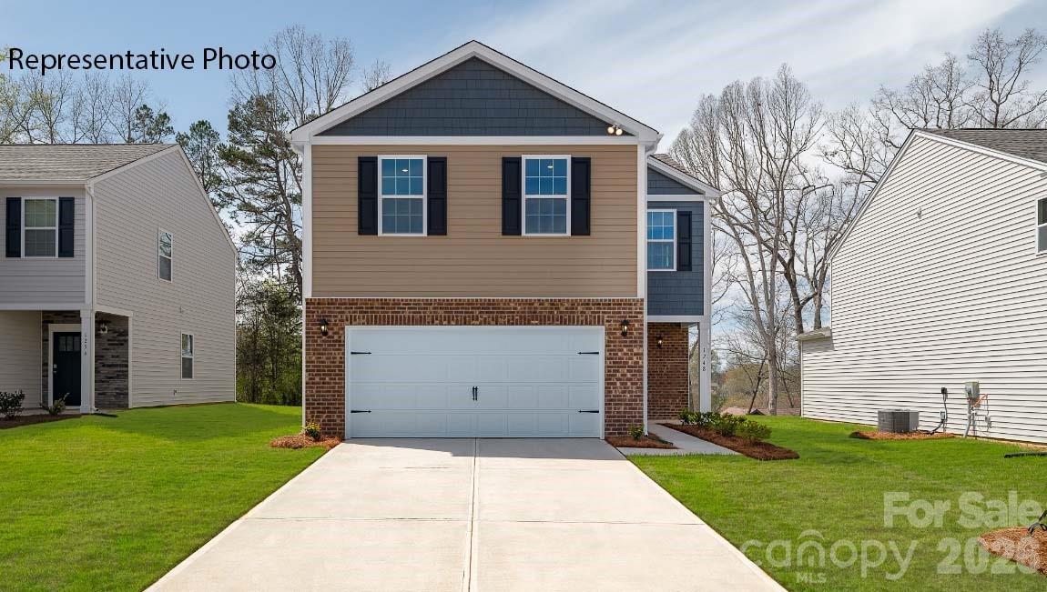 1448 7th Street Dr., Hickory, NC 28601