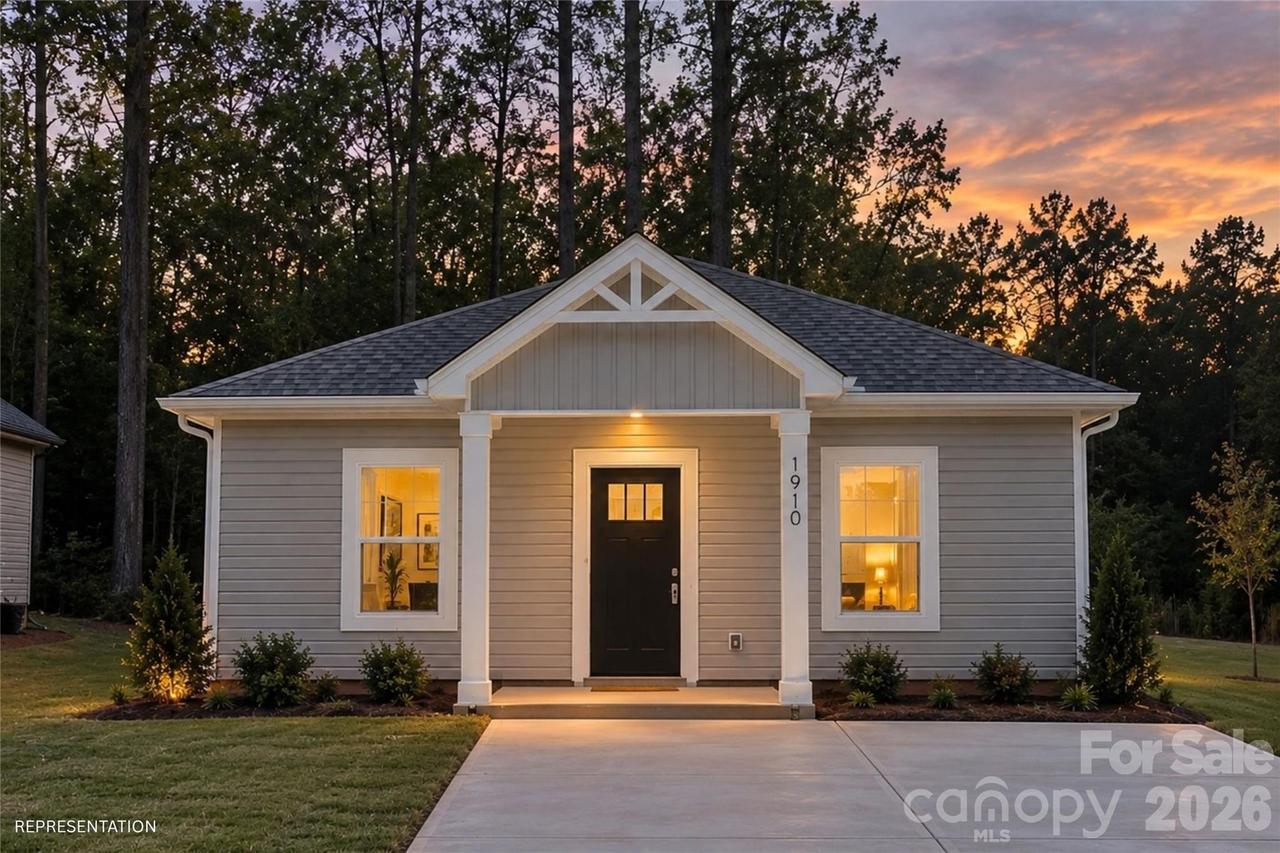 808 S Salisbury Ave., Spencer, NC 28159