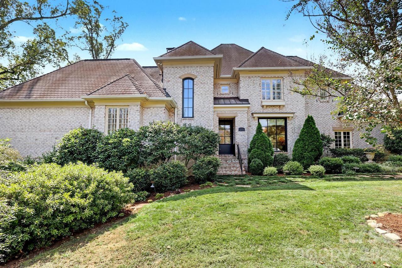 2250 Colony Rd. #A, Charlotte, NC 28209