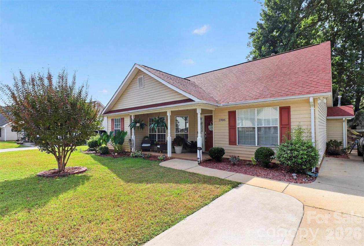 5906 Country Walk Dr., Charlotte, NC 28212