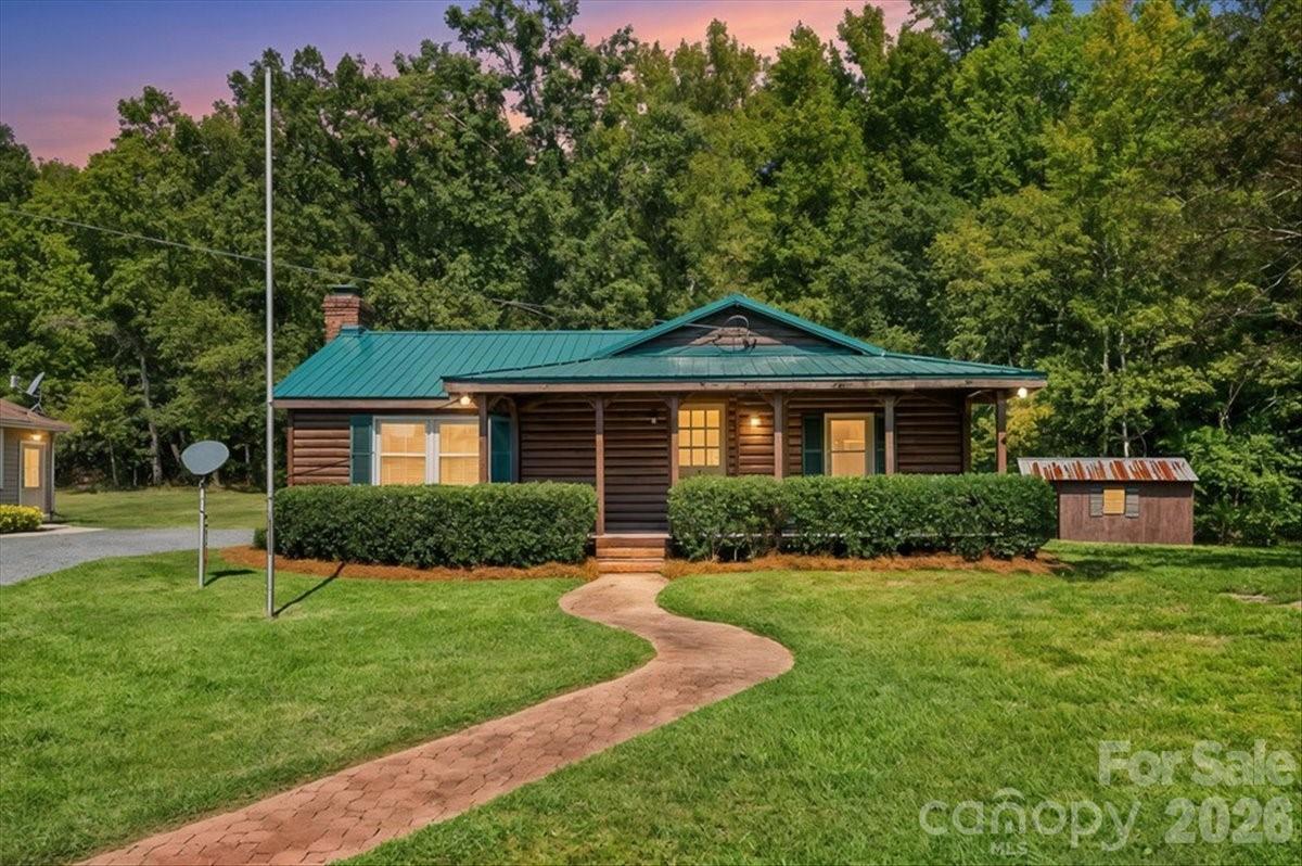12770 Bringle Ferry Rd., Richfield, NC 28137