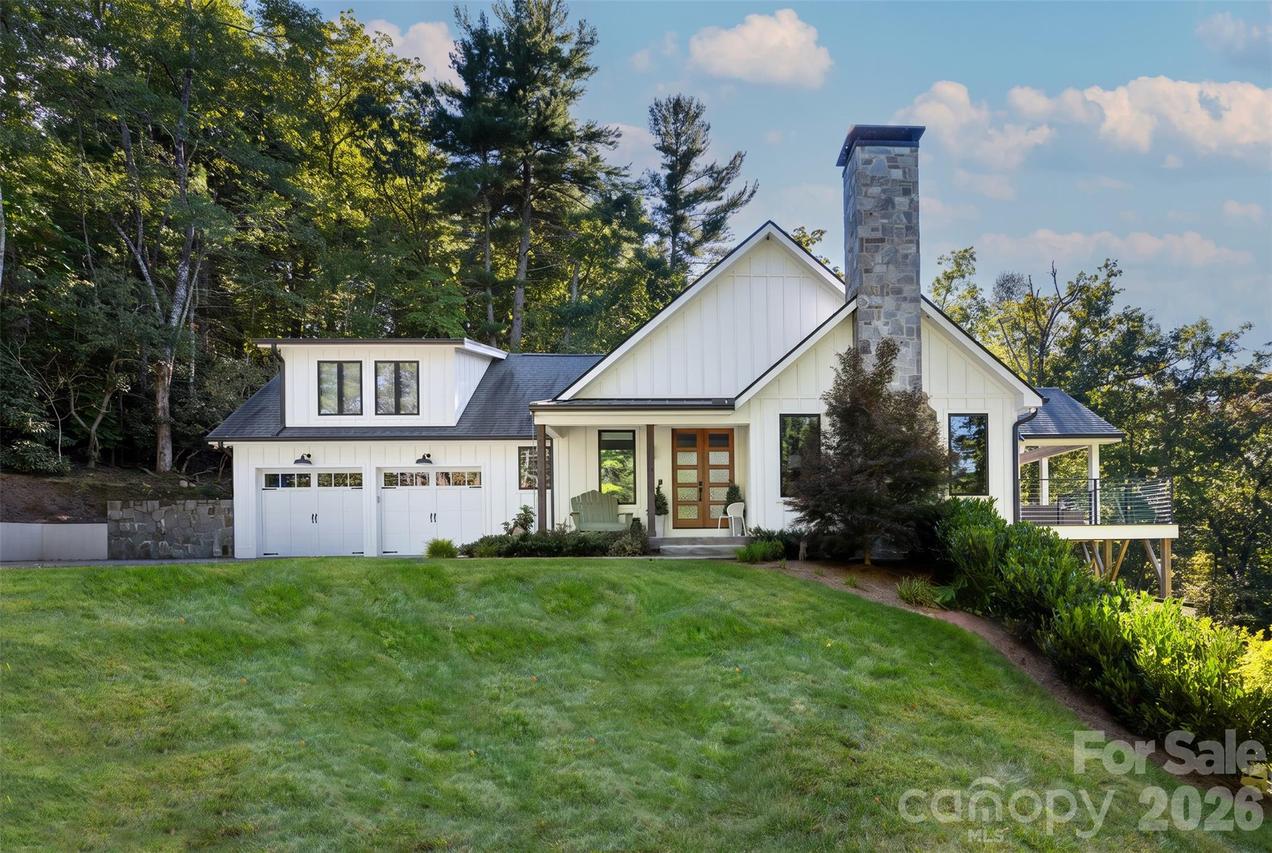 108 Wolf Shoals Dr., Hendersonville, NC 28739