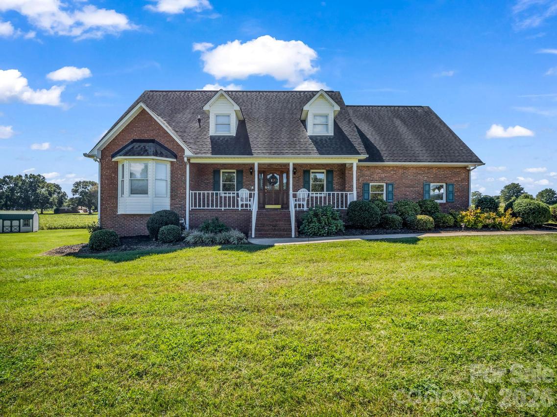 630 Bugger Hollow Rd., Ellenboro, NC 28040