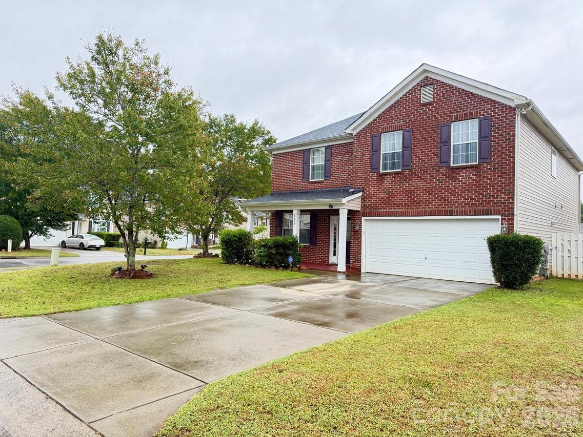 6603 Burkwood Ct., Harrisburg, NC 28075
