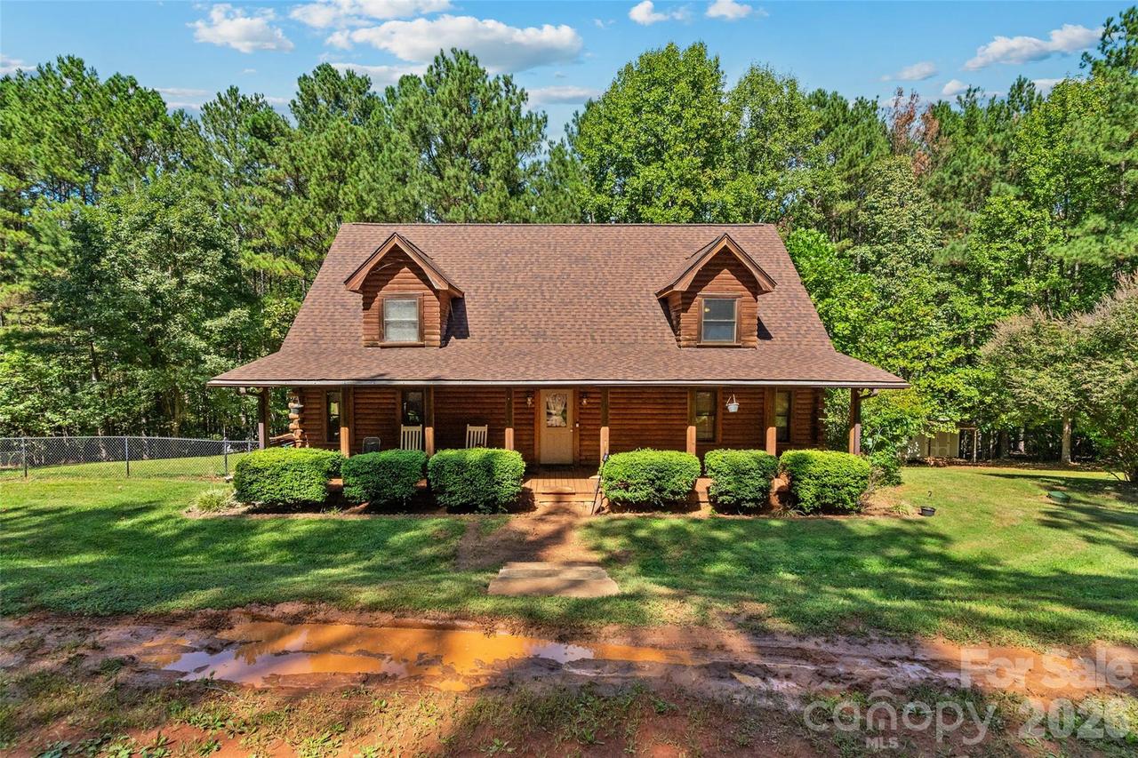 480 Stewart Rock Rd., Stony Point, NC 28678