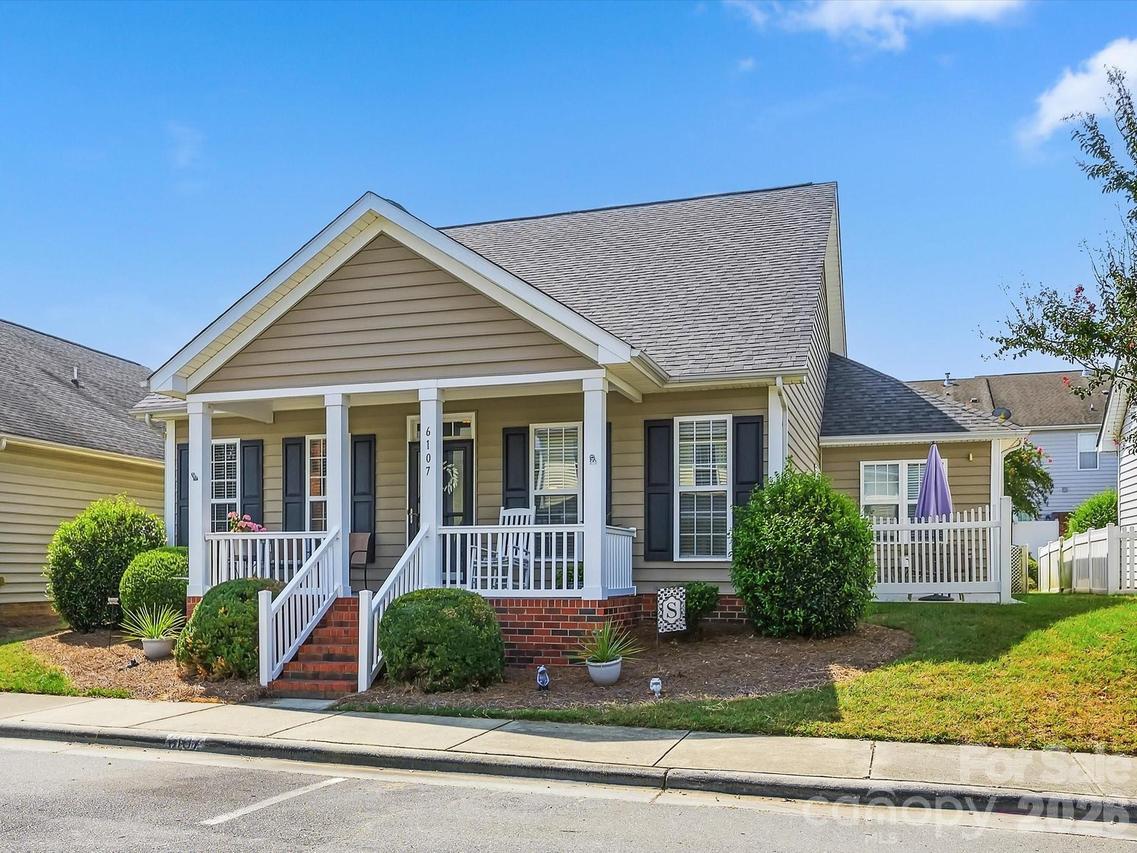 6107 Eisenhower Ln., Indian Trail, NC 28079