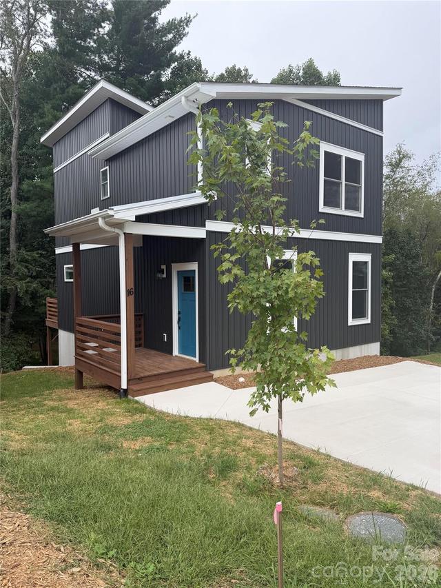 16 Escondido Dr., Asheville, NC 28806