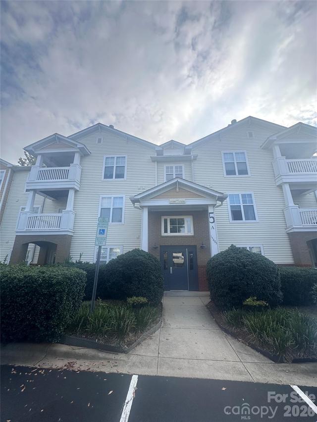 17215 Doe Valley Ct., Cornelius, NC 28031