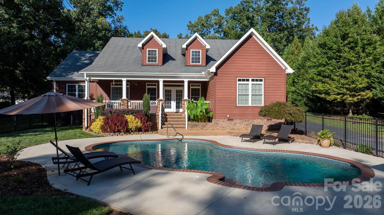 2139 Zion Church Rd., Hickory, NC 28602