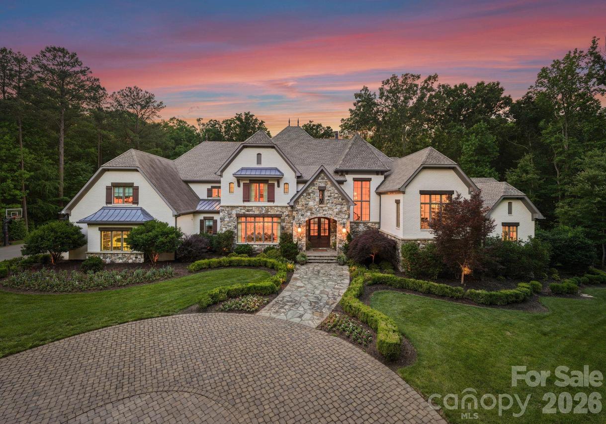 6010 Hathaway Ln., Waxhaw, NC 28173