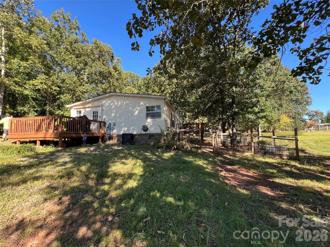 144 Skyview Ave., Forest City, NC 28043