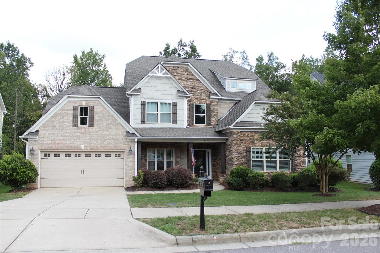 2950 Donegal Dr., Kannapolis, NC 28081