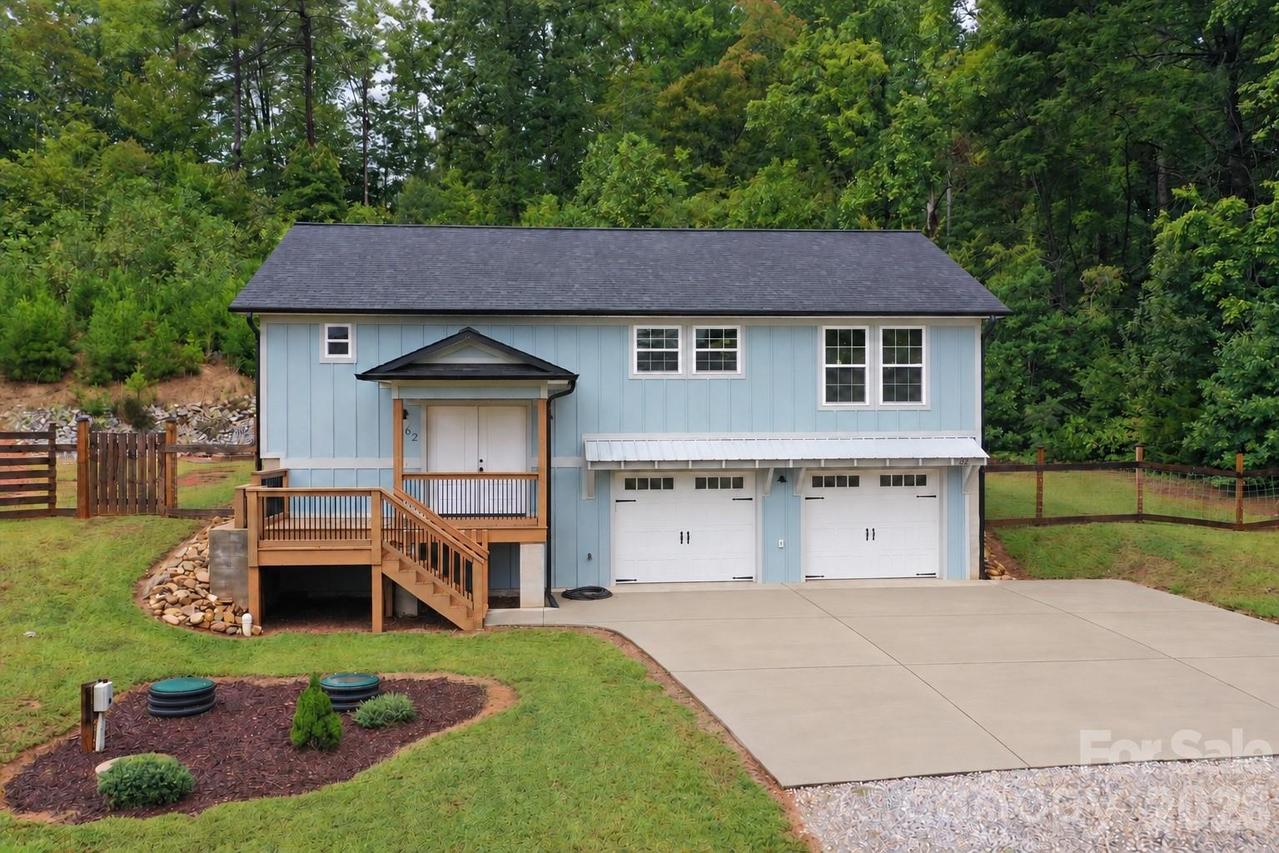 62 Mountain Springs Dr., Nebo, NC 28761
