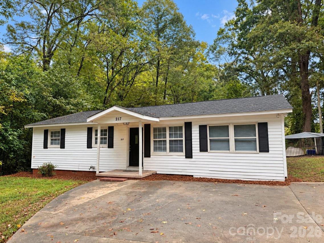 217 Boger Ct., Concord, NC 28025