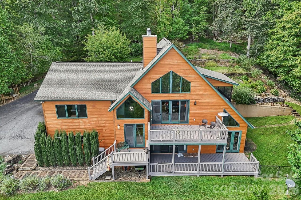1000 Reems Cove Rd., Marshall, NC 28753