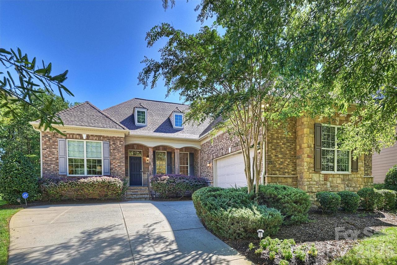 7325 Edenbridge Ln., Charlotte, NC 28226