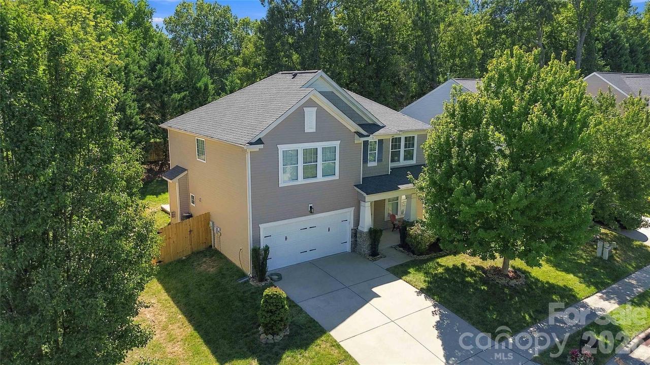 4214 Lawrence Daniel Dr., Matthews, NC 28104