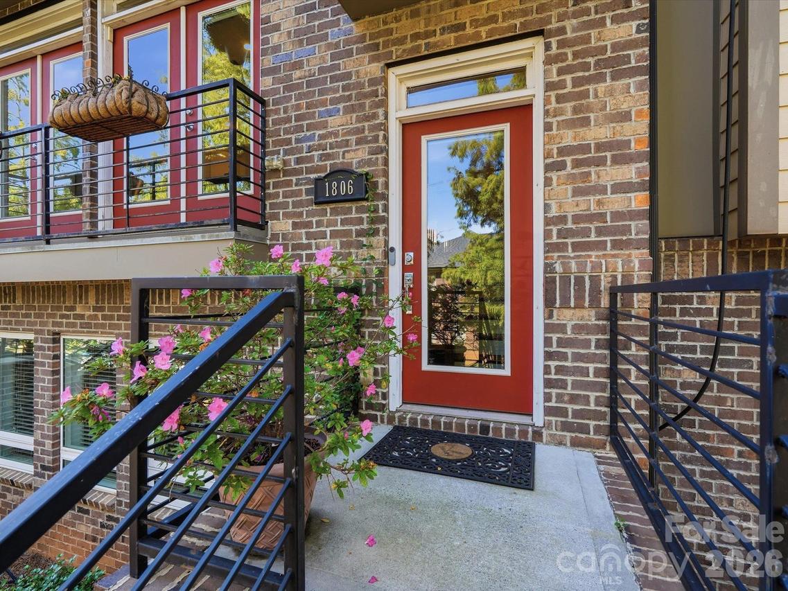 1806 Sunnyside Ave., Charlotte, NC 28204