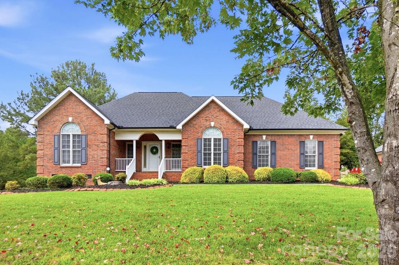 2301 Hunter Davis Ct., Monroe, NC 28110