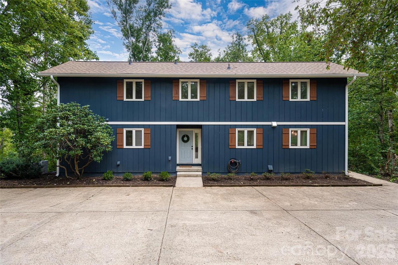 93 White Pine Dr., Fletcher, NC 28732