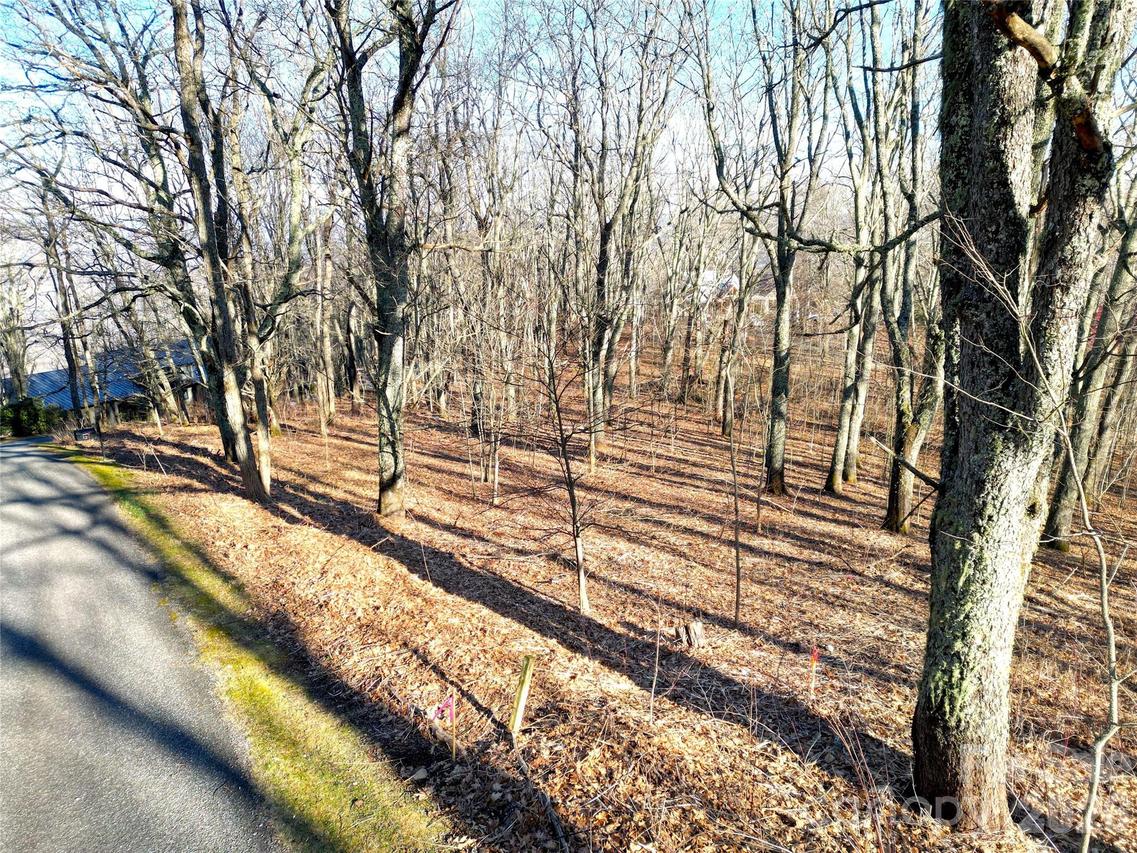 114 Eagle View Cir., Waynesville, NC 28786