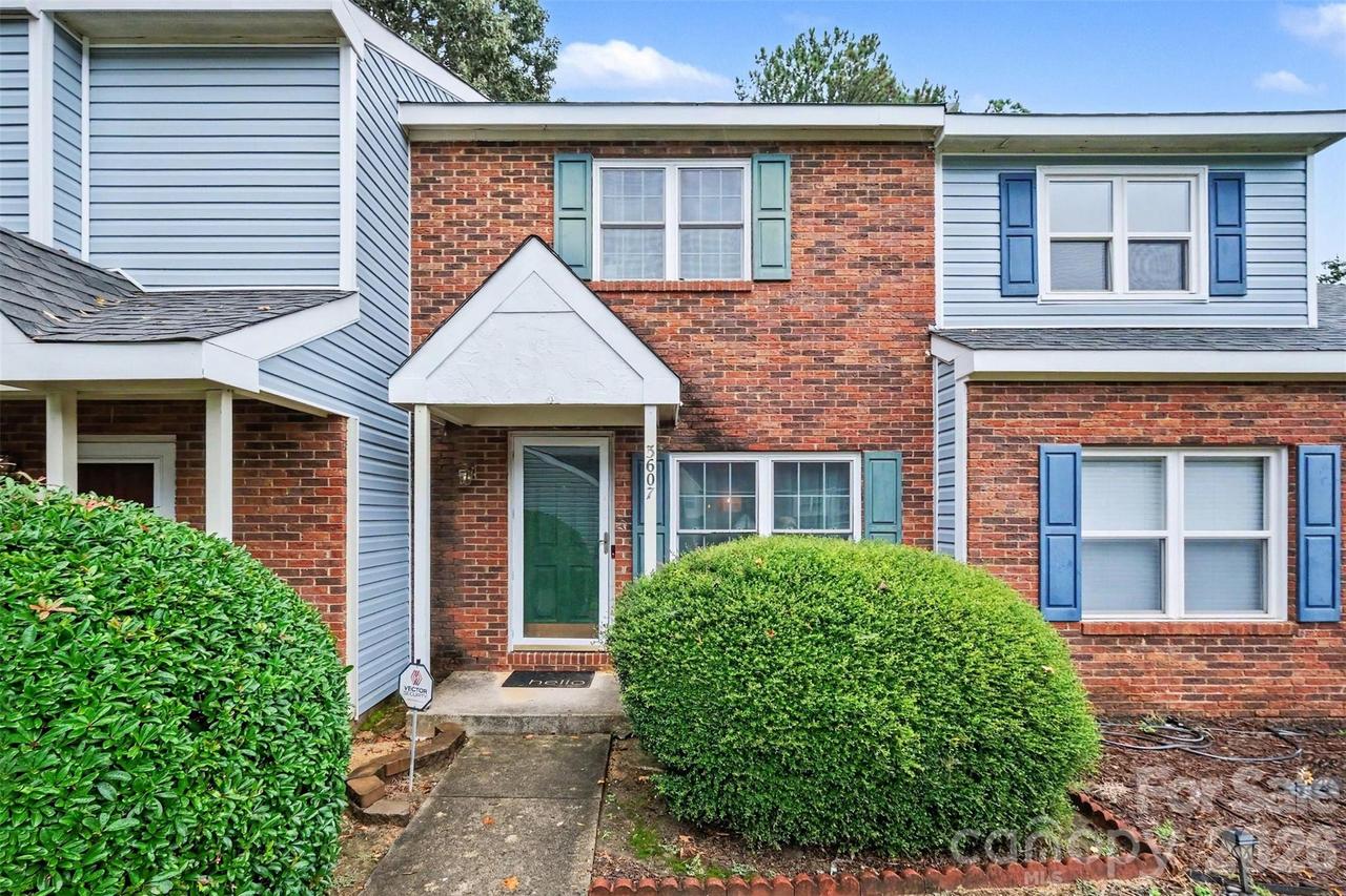3607 Huyton Ct., Charlotte, NC 28215