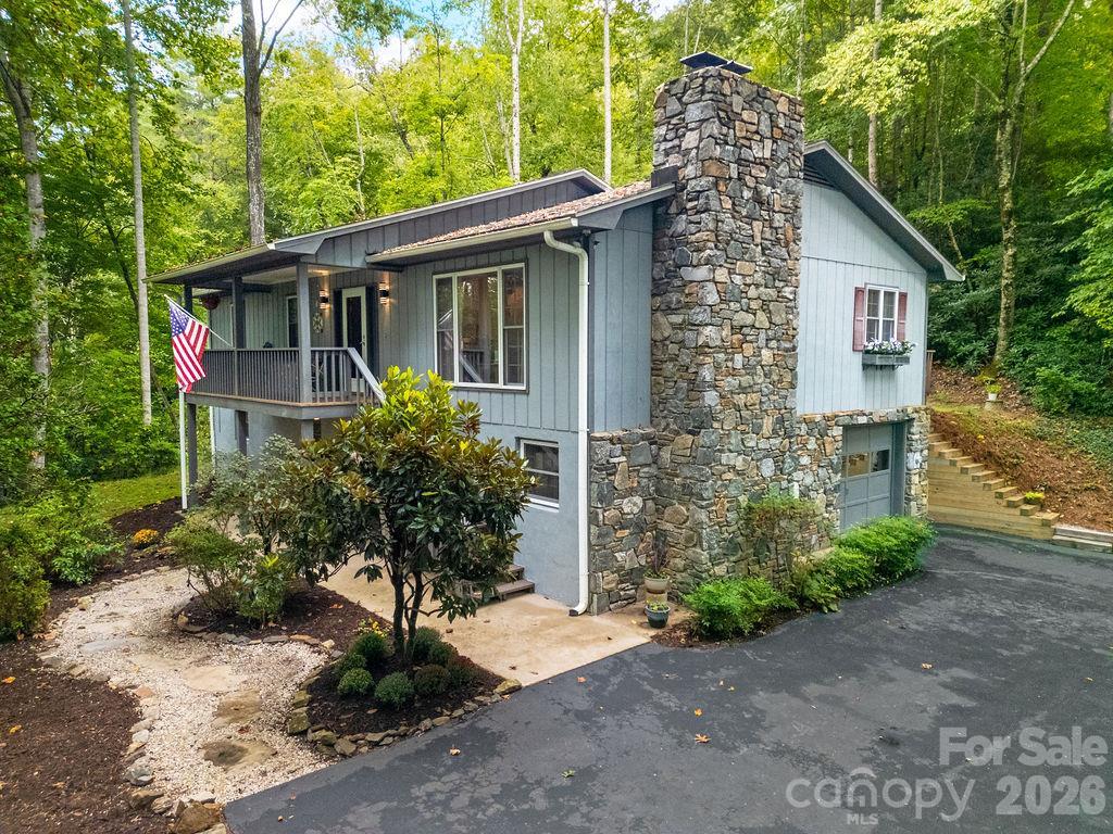 239 Three Mile Knob Rd., Pisgah Forest, NC 28768