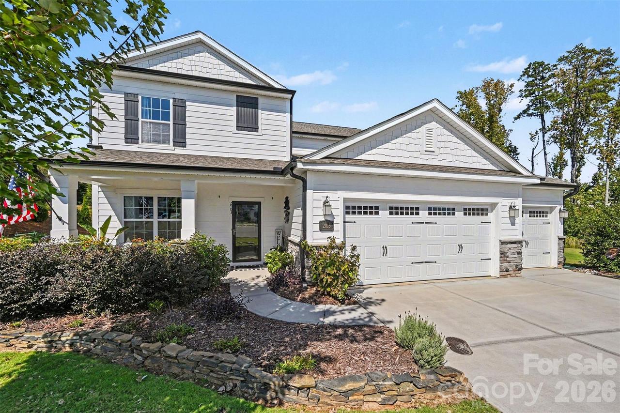 2703 Wedgewood Ct., Denver, NC 28037