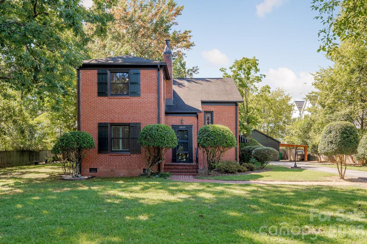 3809 Tuckaseegee Rd., Charlotte, NC 28208