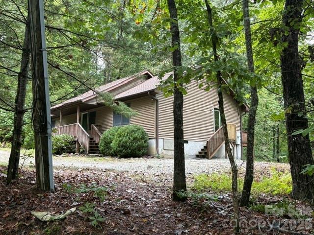 20 Pheasant Run Rd., Brevard, NC 28712
