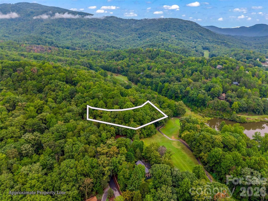 00 Huntington Rd., Lake Lure, NC 28746
