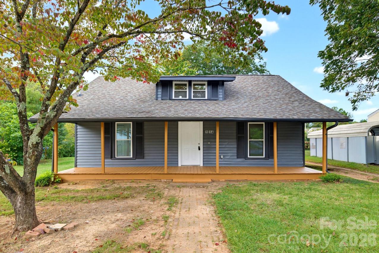 1014 8th St., Statesville, NC 28677