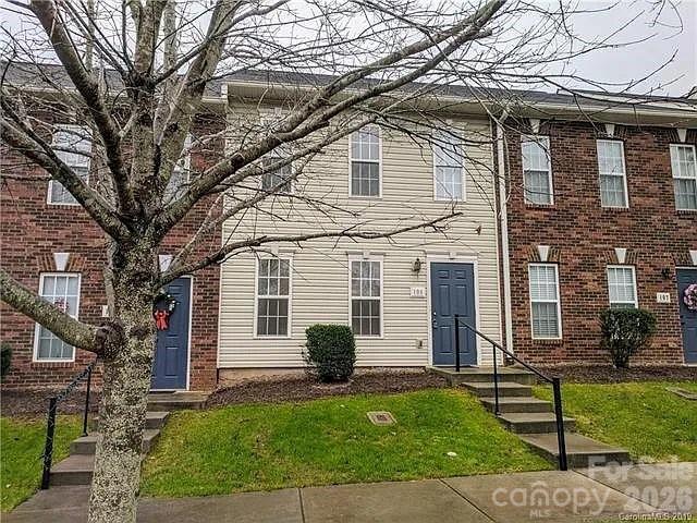 140 Locomotive Ln., Mooresville, NC 28115