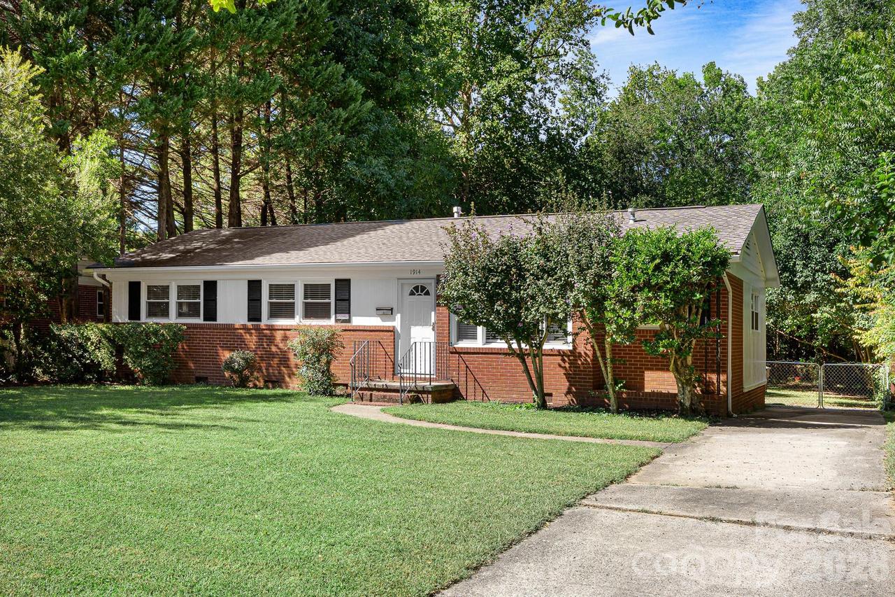 1914 Kilborne Dr., Charlotte, NC 28205