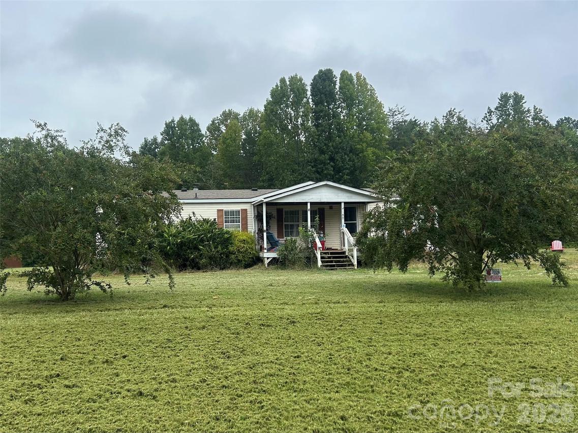 5100 Flay Rd., Lincolnton, NC 28092